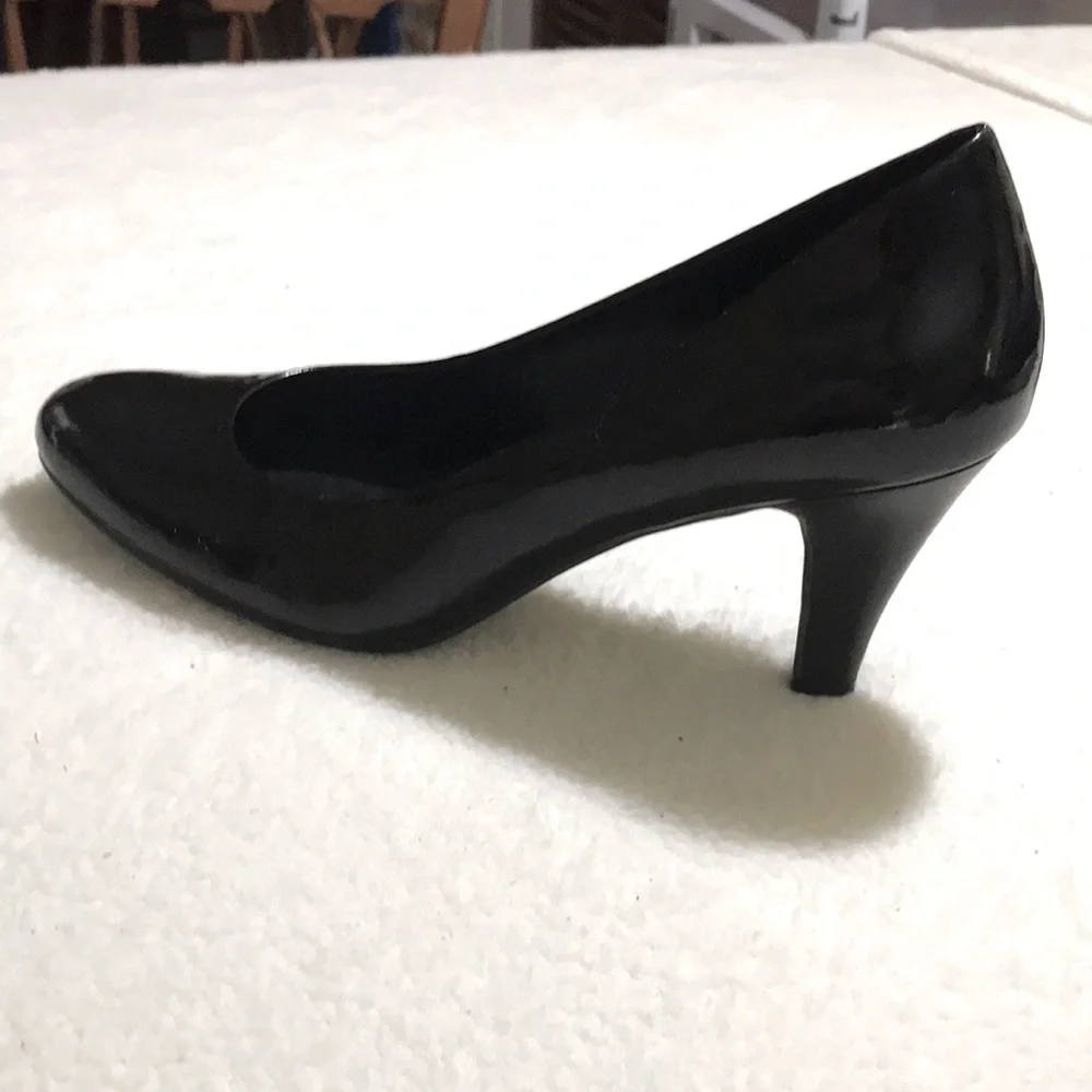 | EUC Alex Marie Black Patent Leather High Heel Shoes…9.5